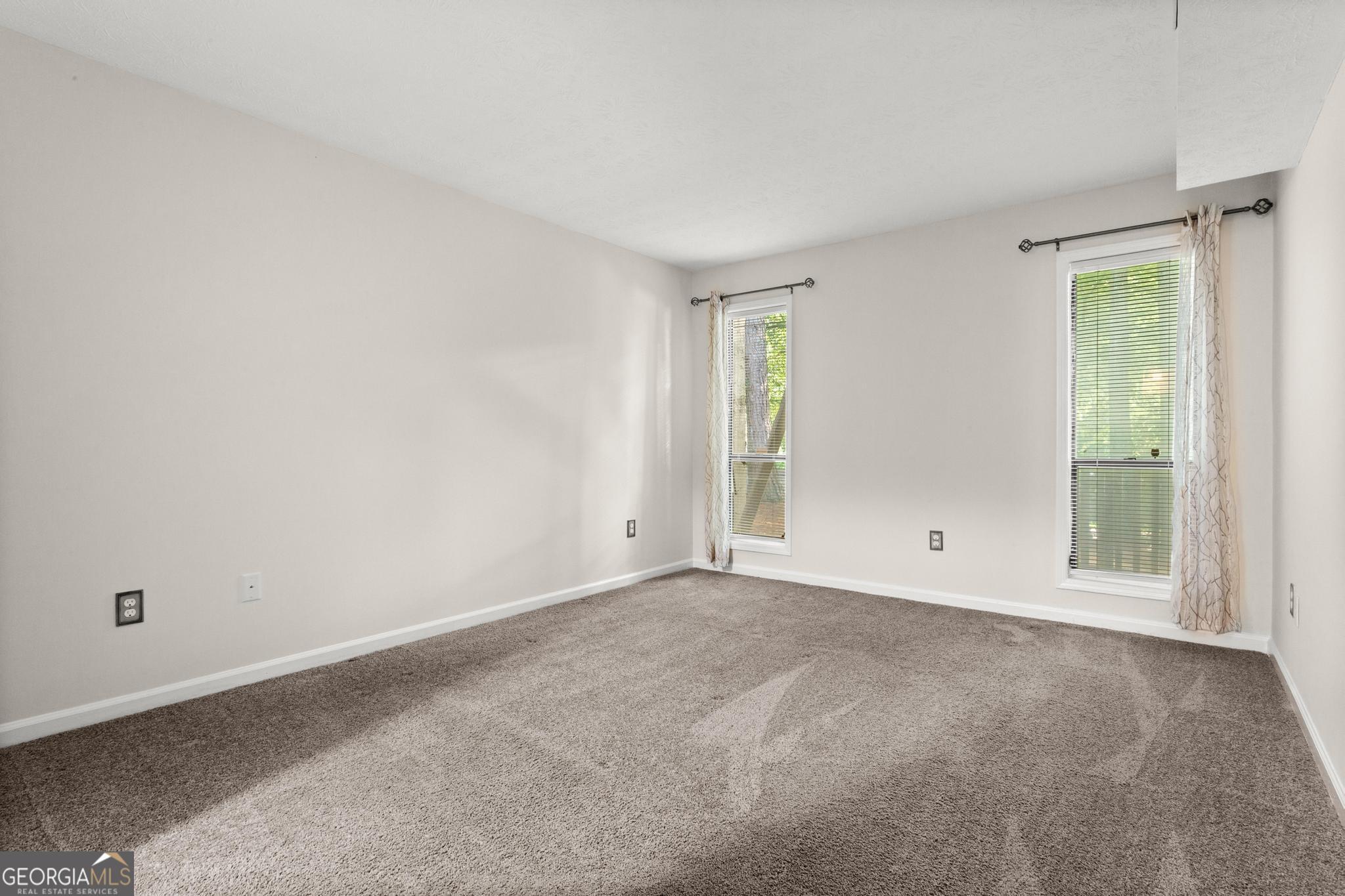 3991 Woodridge Way