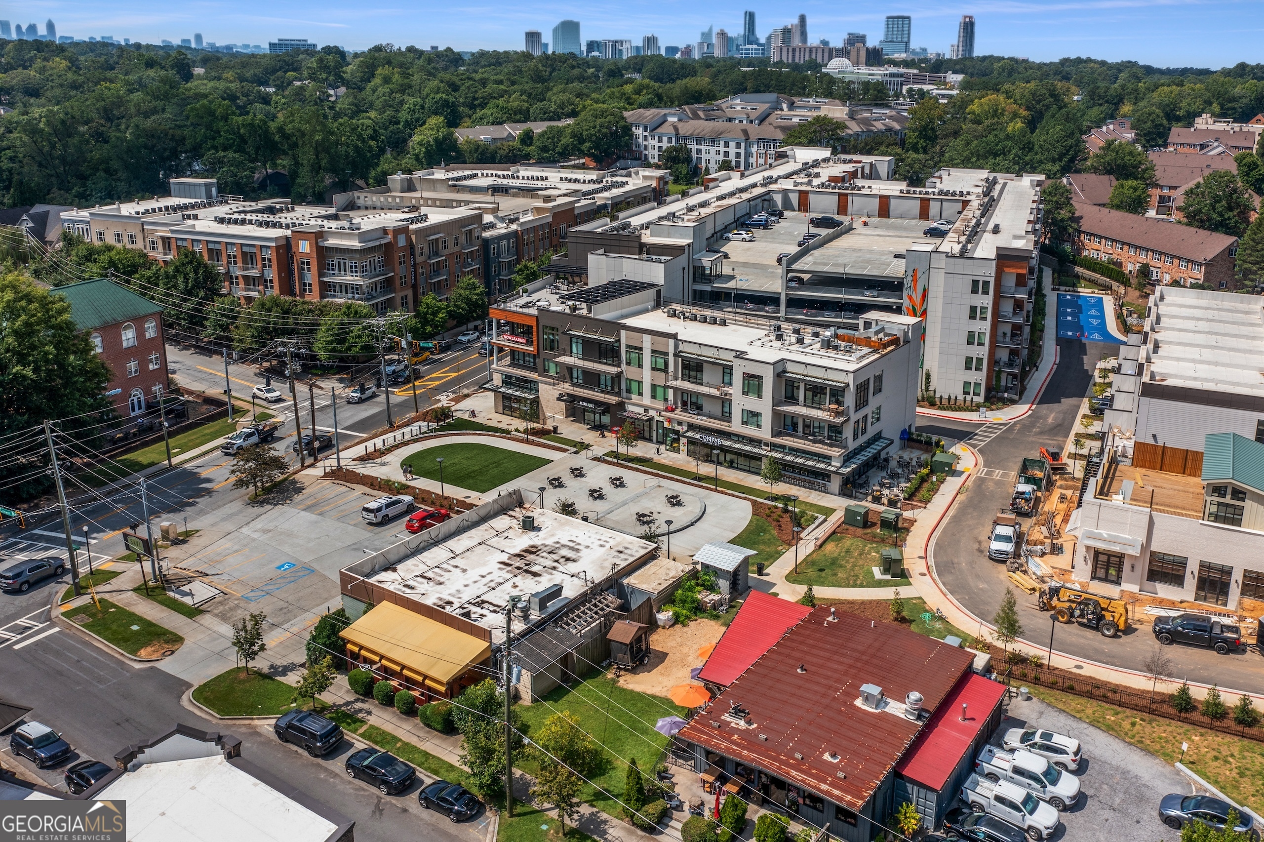 2425 Oostanaula Drive NE