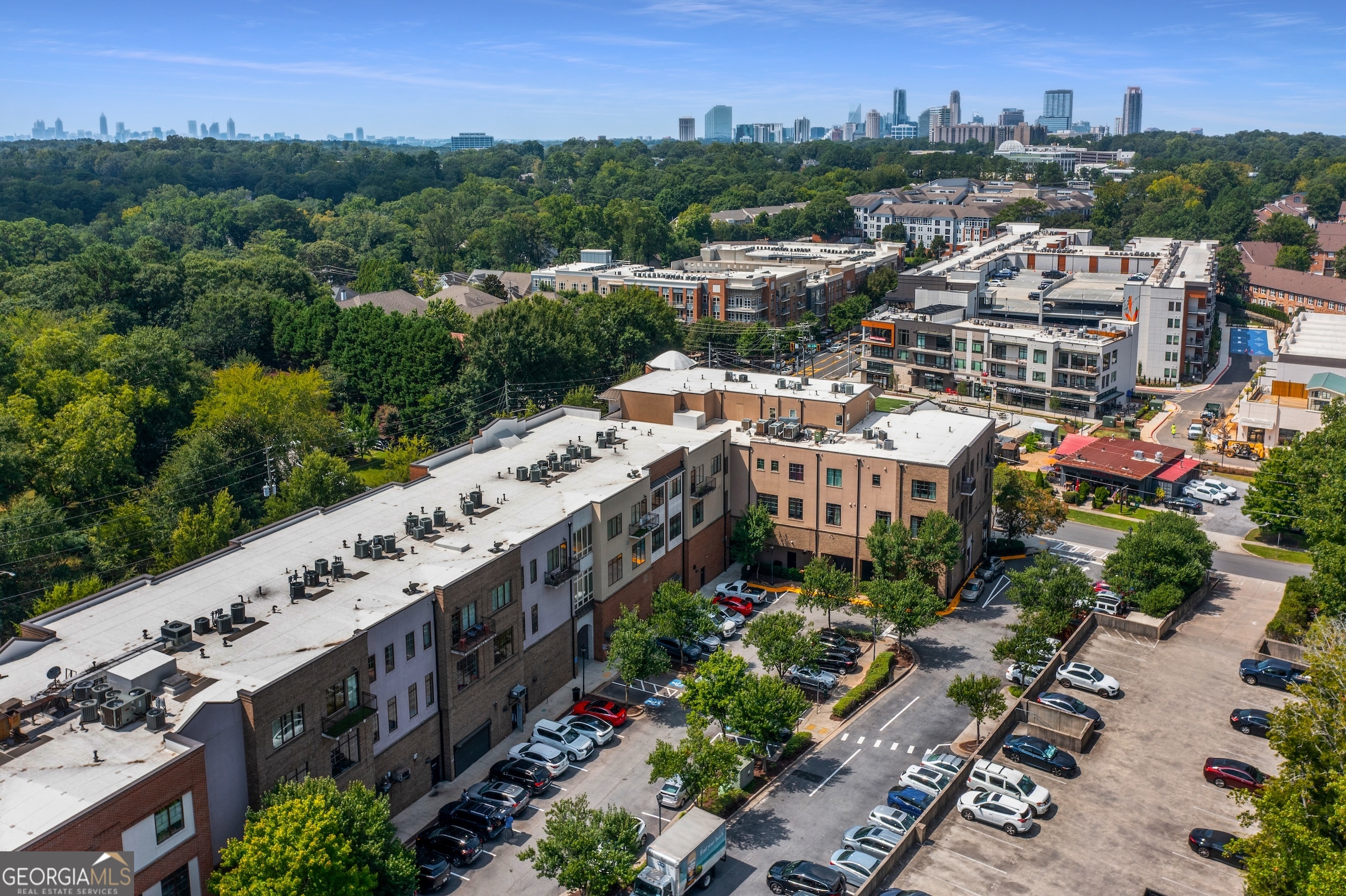 2425 Oostanaula Drive NE