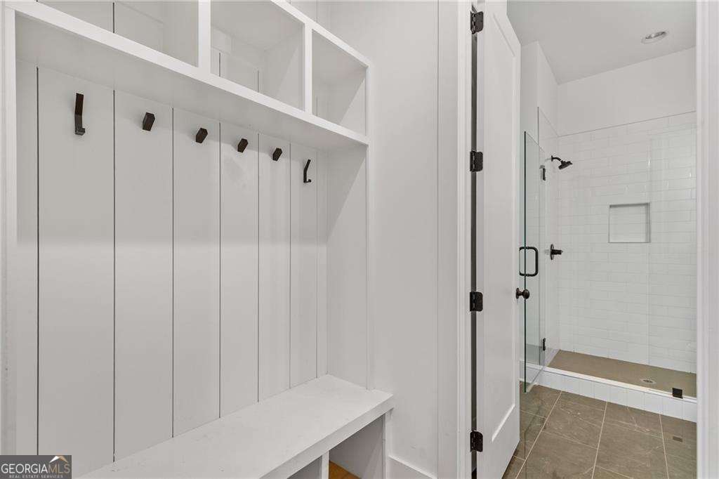 2425 Oostanaula Drive NE