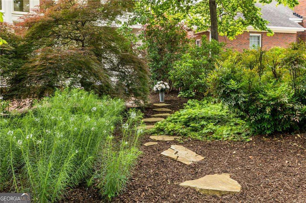 200 Welford Trace
