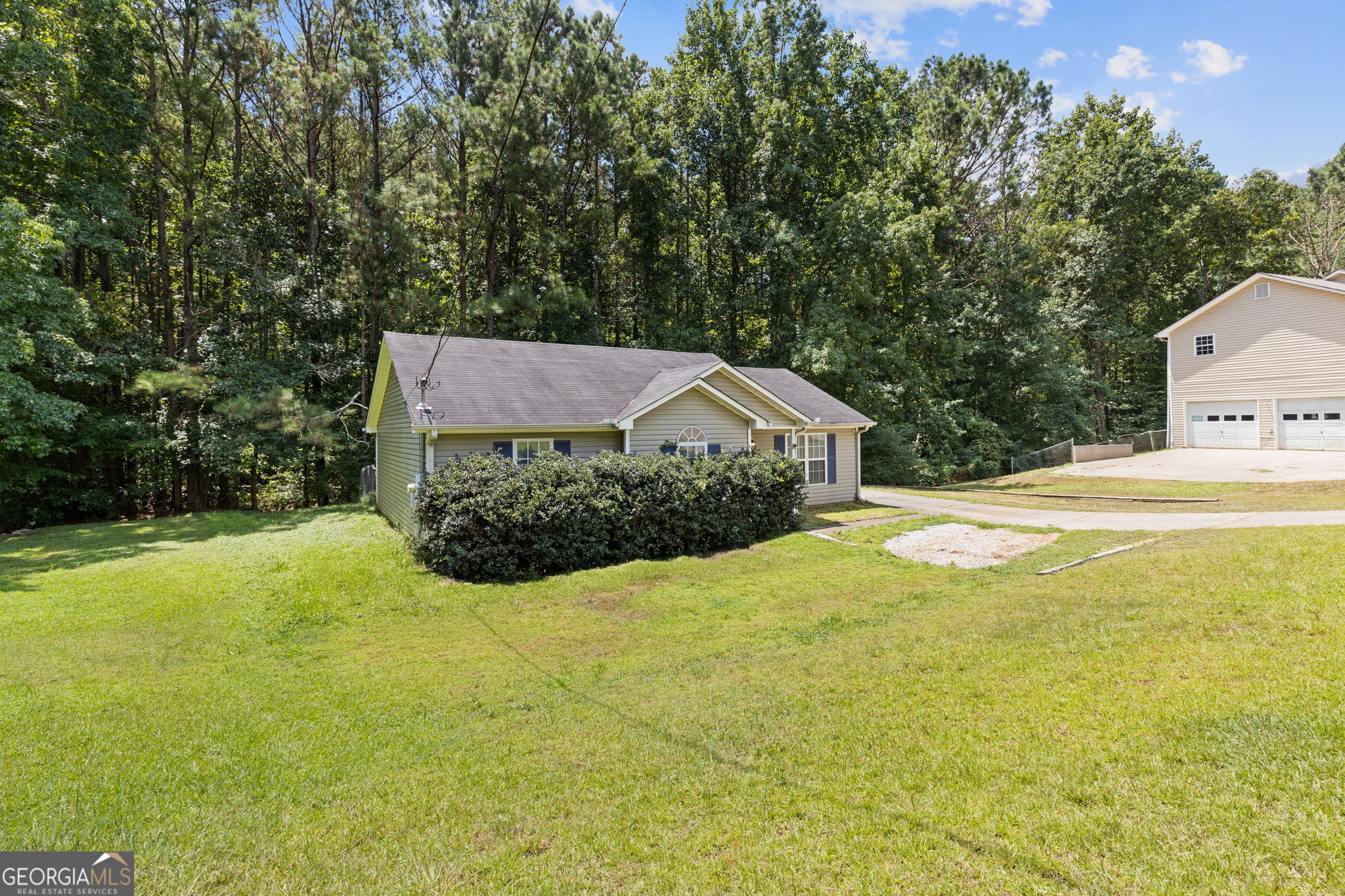 412 Southern Trace Drive