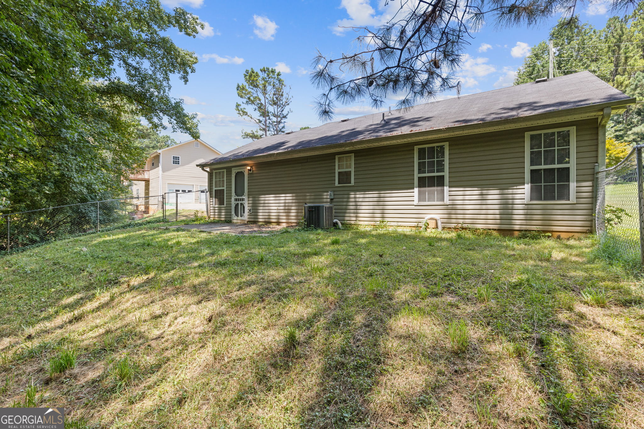 412 Southern Trace Drive