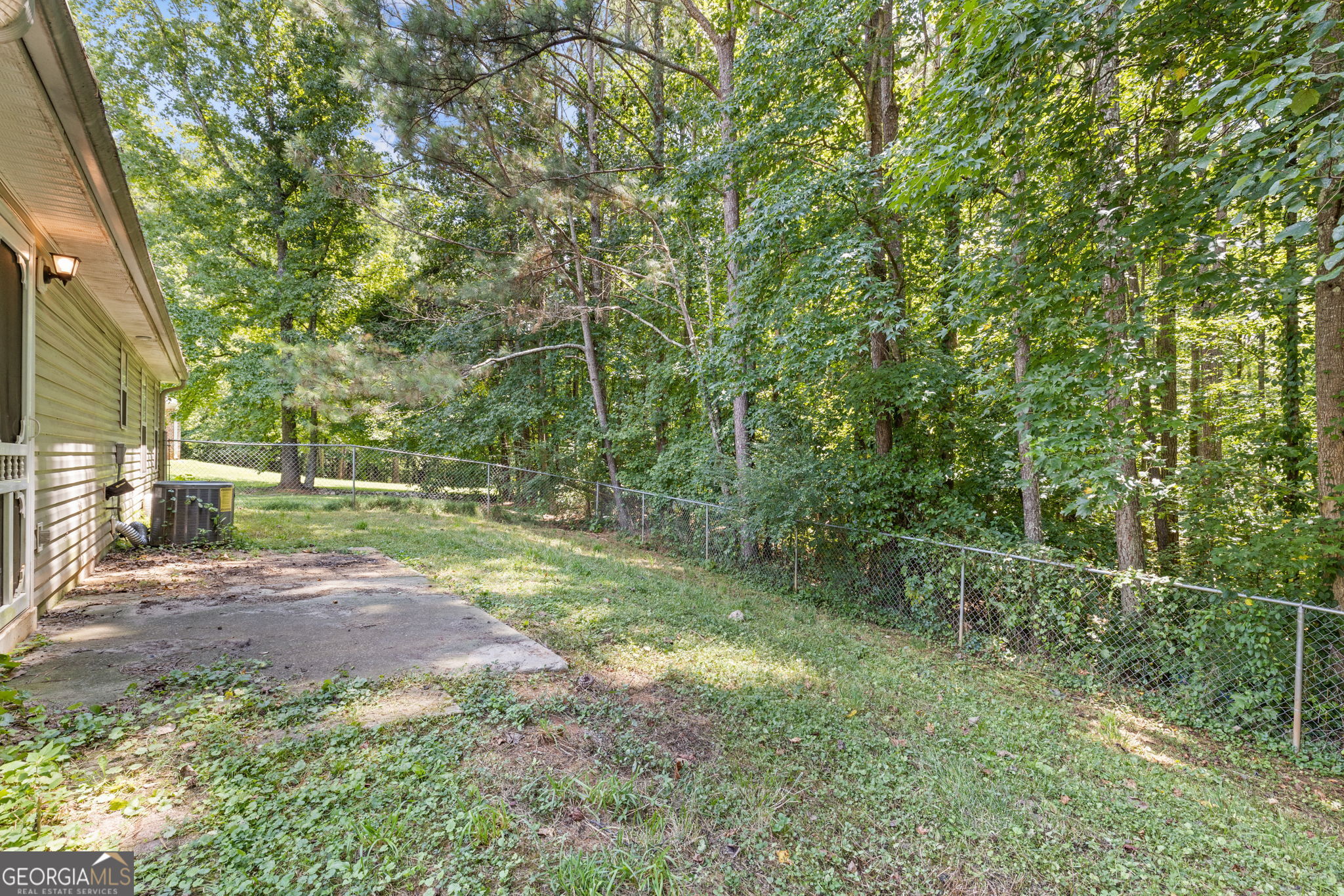 412 Southern Trace Drive