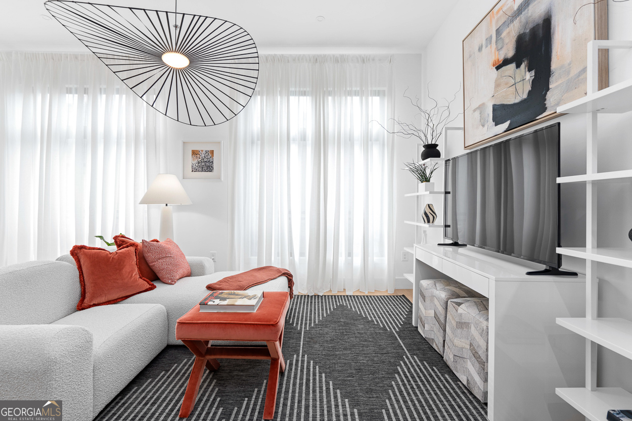 567 Ponce De Leon Avenue # 516