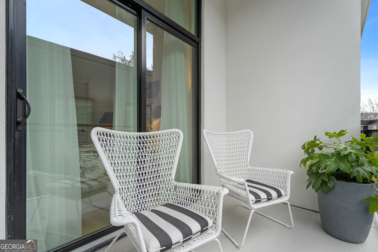 567 Ponce De Leon Avenue # 516