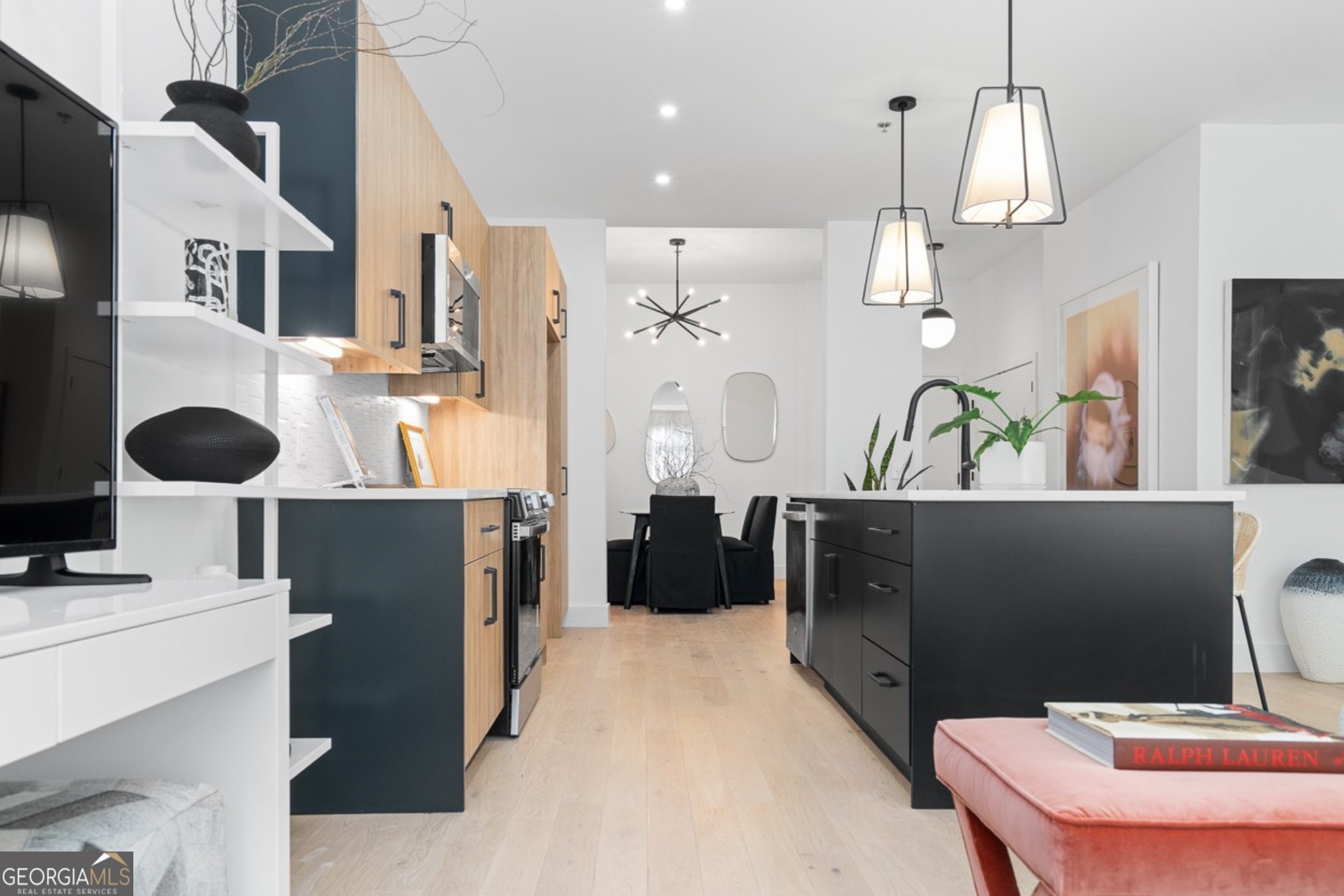 567 Ponce De Leon Avenue # 516