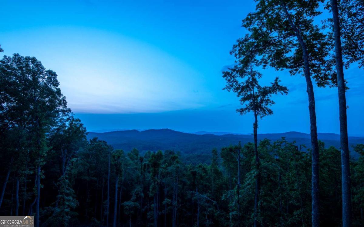 LOT 7 Scouts Overlook