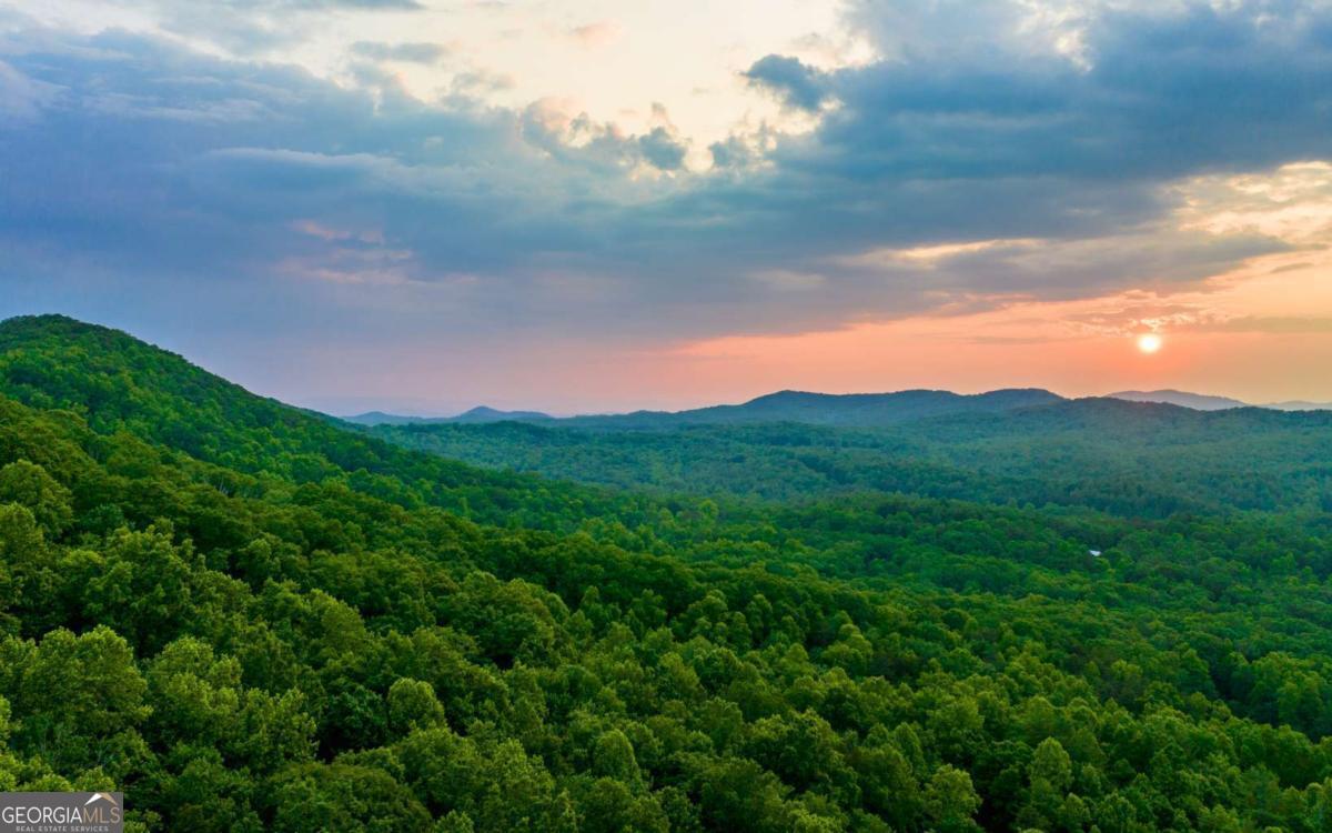 LOT 7 Scouts Overlook