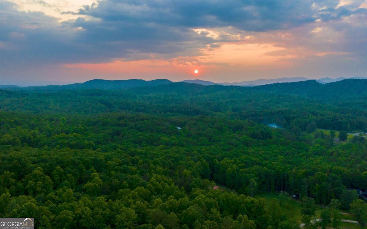 LOT 7 Scouts Overlook