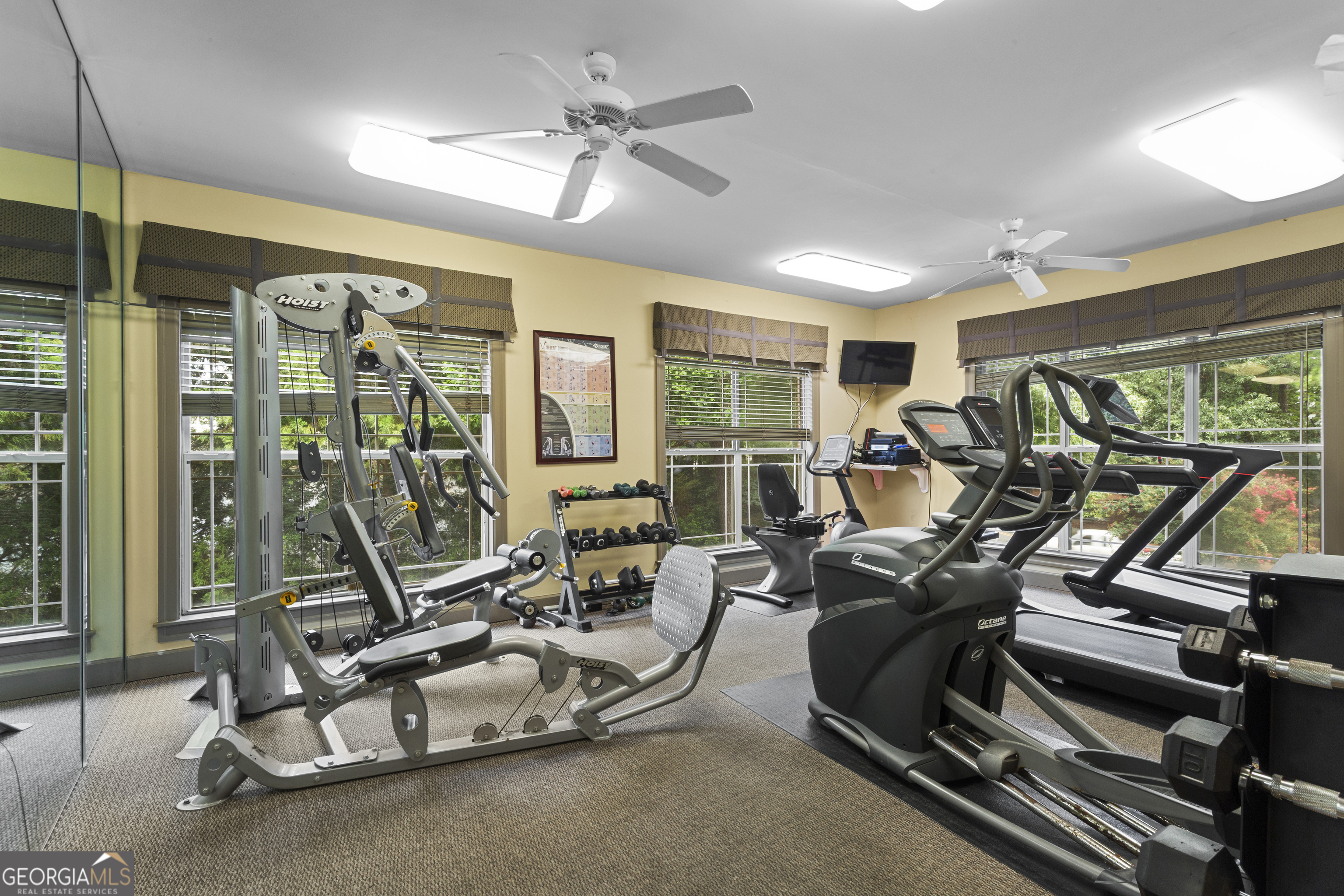 4333 Dunwoody Park Unit: 2401