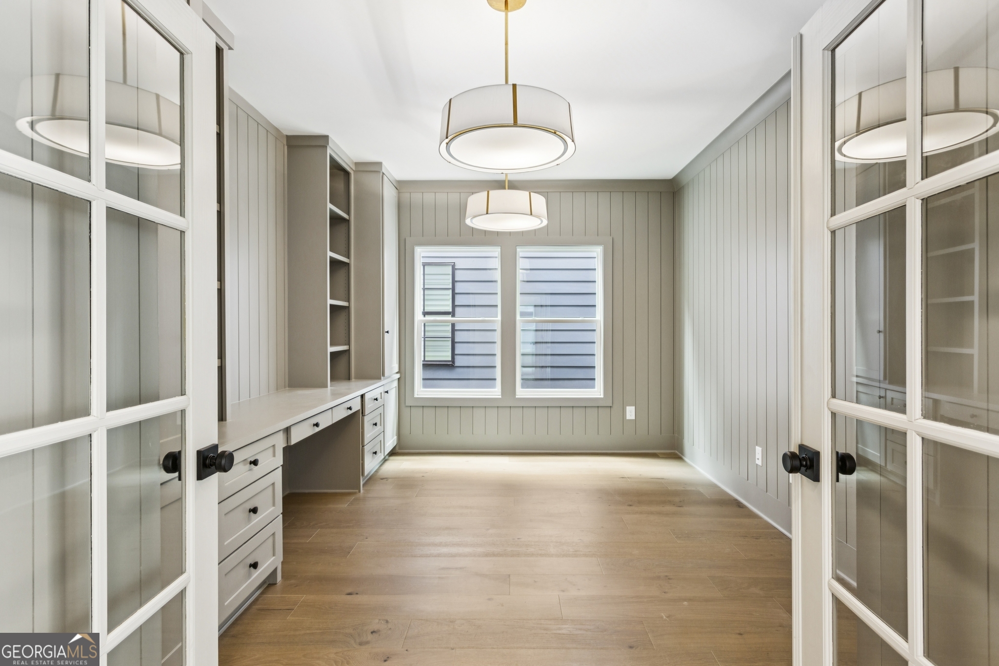 2583 Apple Valley Road