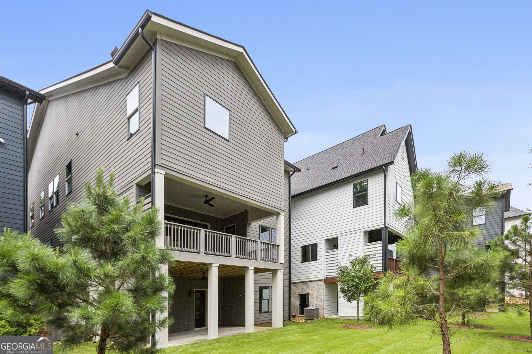 2583 Apple Valley Road