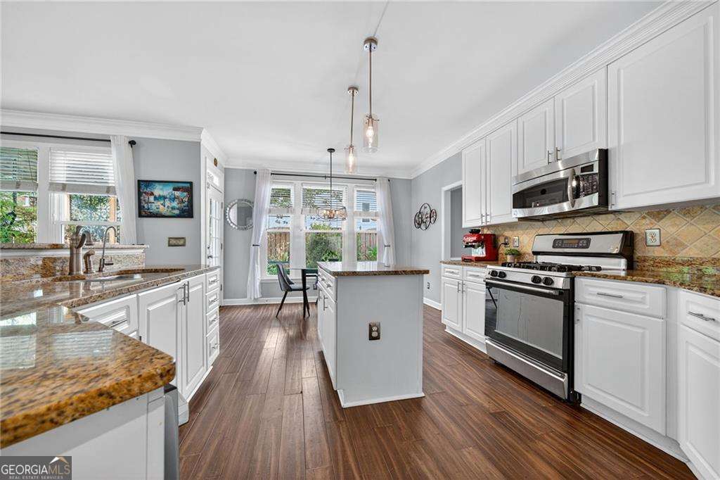 2254 Wayside Drive NE