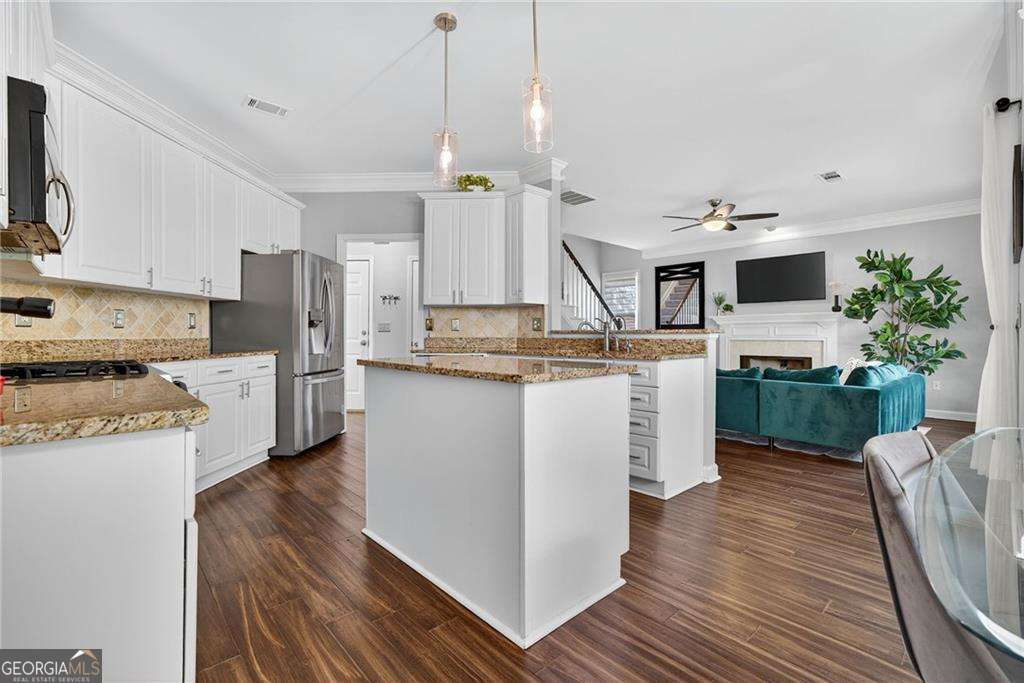 2254 Wayside Drive NE