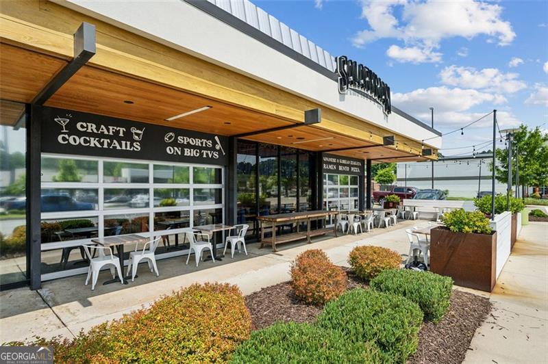 2025 Humboldt Park Lane