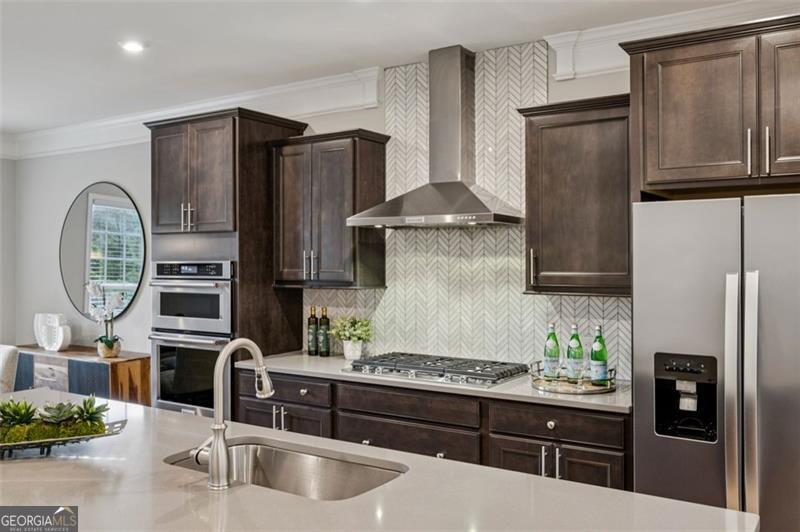 2025 Humboldt Park Lane