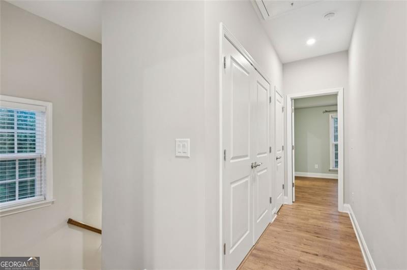 2025 Humboldt Park Lane