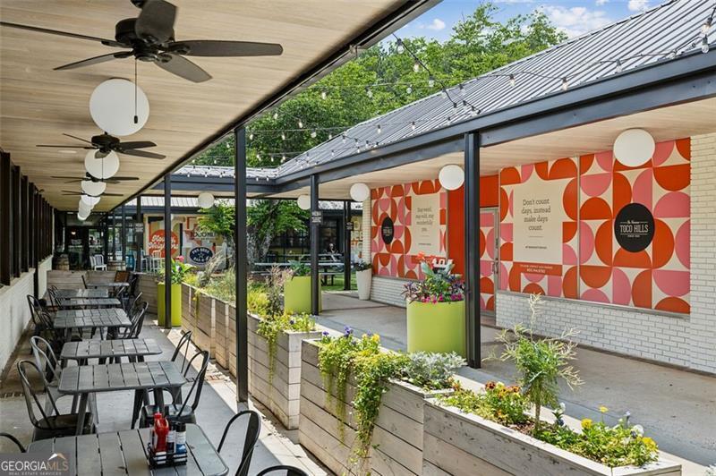 2025 Humboldt Park Lane