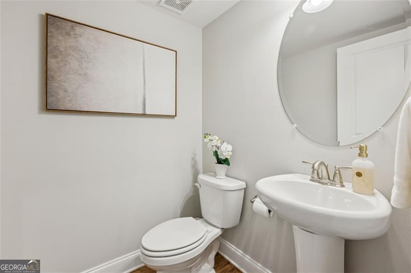 2025 Humboldt Park Lane