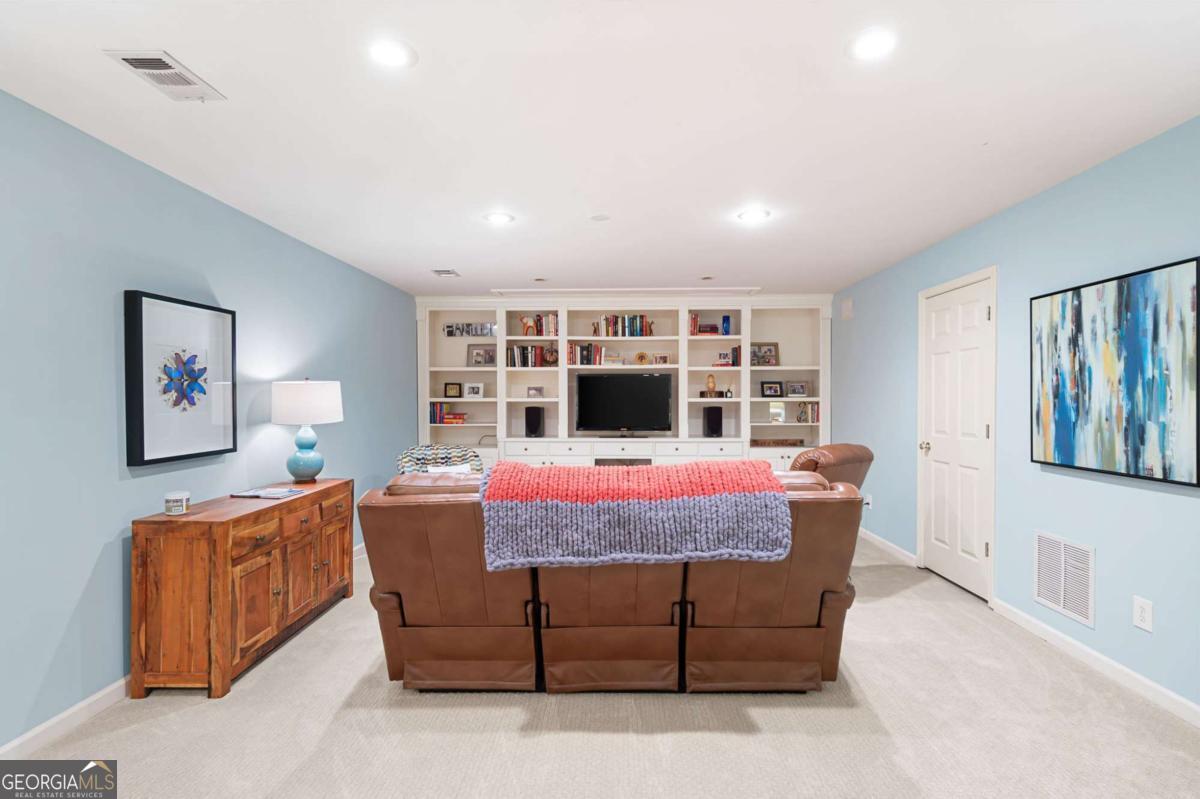 3361 Woodington Court SE