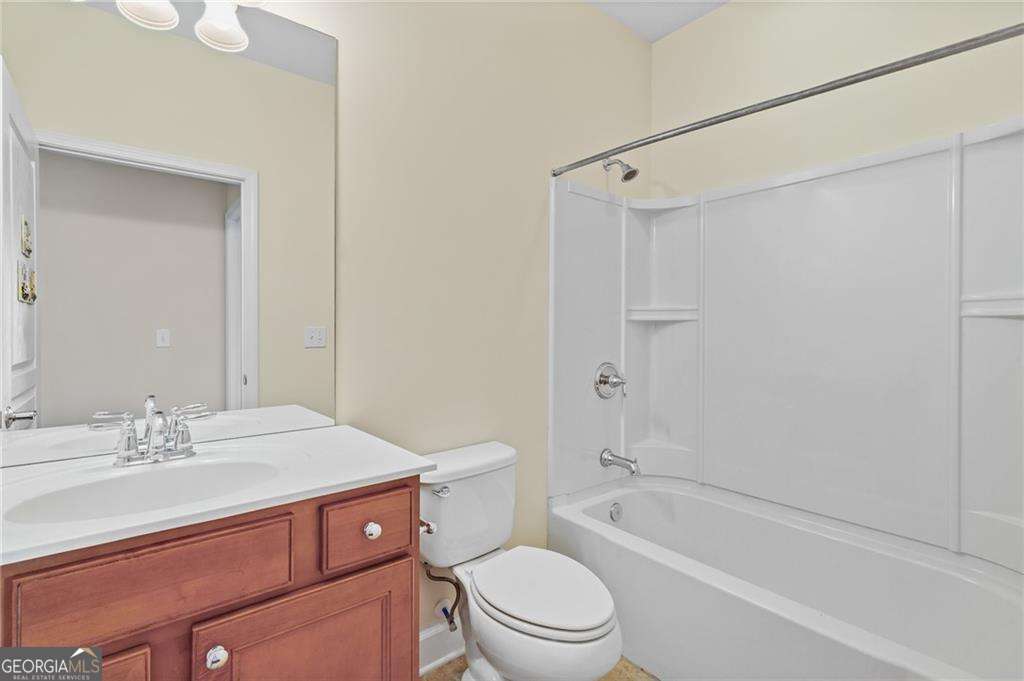 6452 Autumn Crest Lane