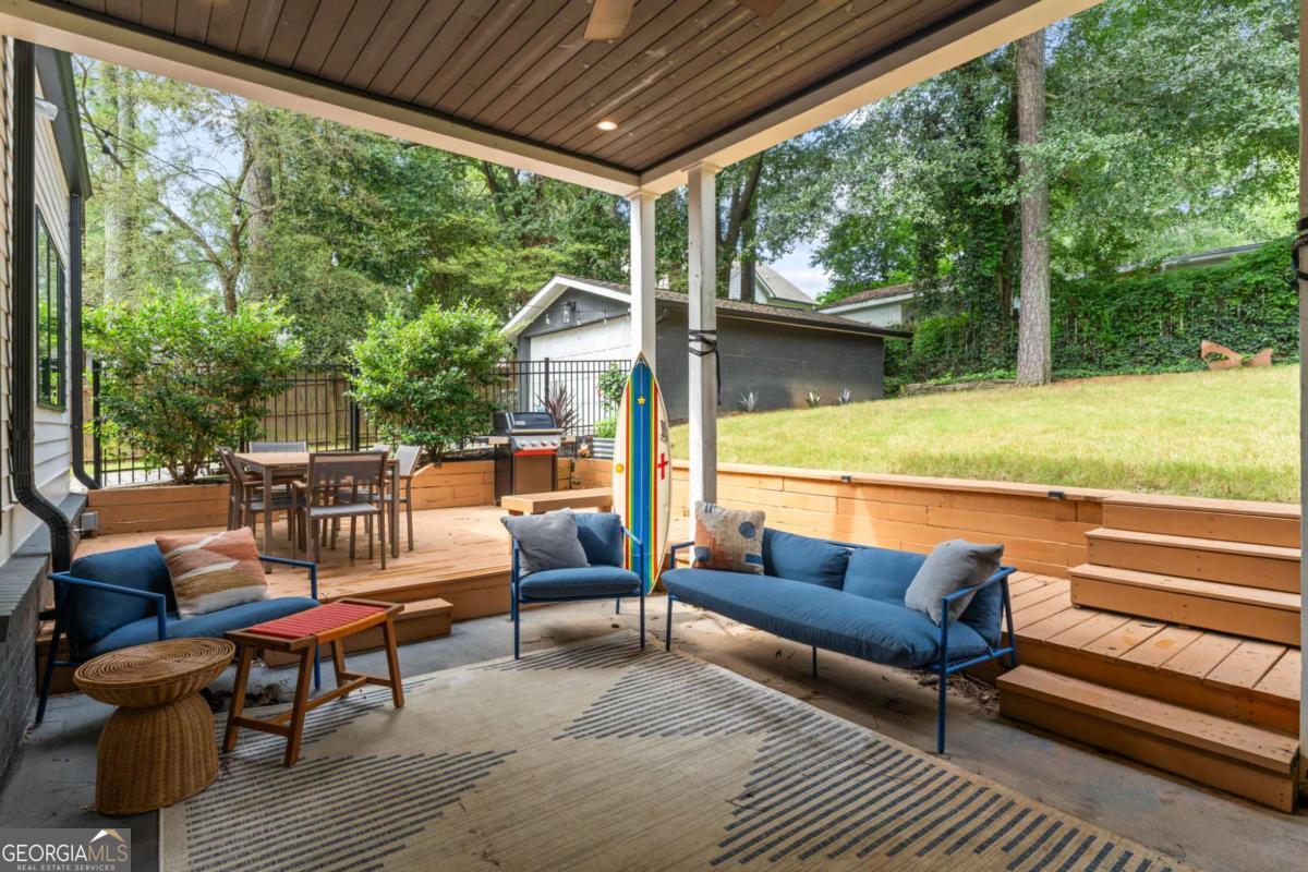 2292 Poplar Springs Drive NE