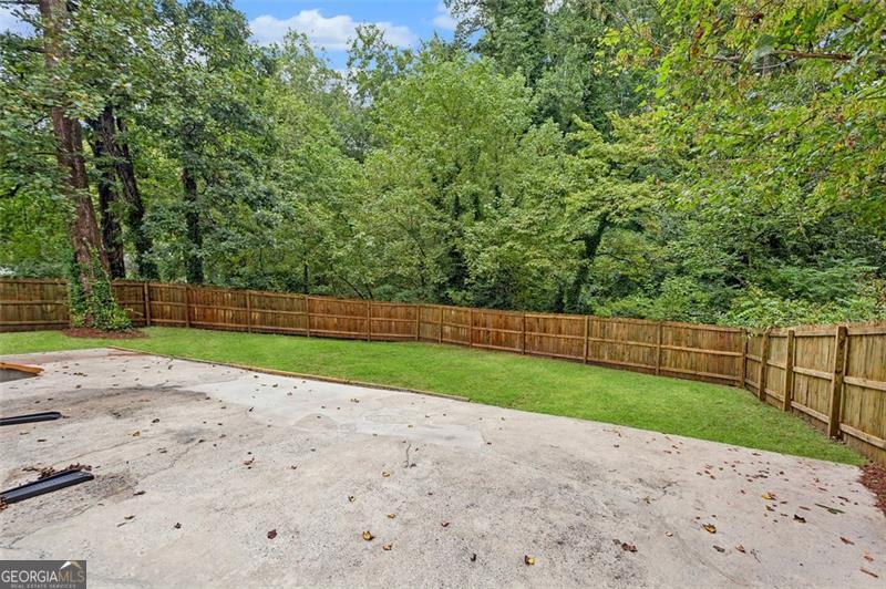 2779 Dale Creek Drive NW