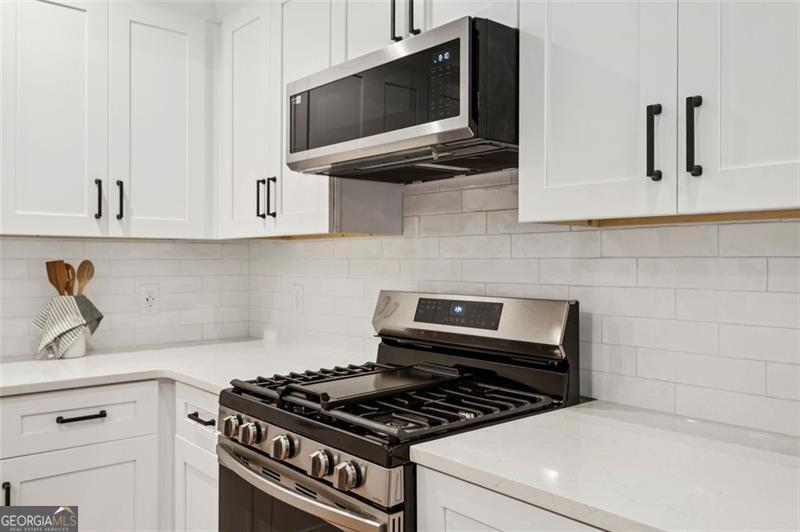 2779 Dale Creek Drive NW