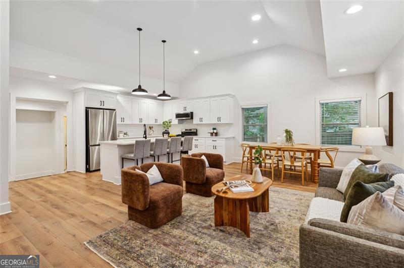 2779 Dale Creek Drive NW