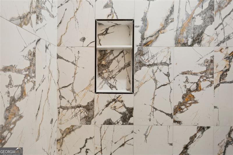 2779 Dale Creek Drive NW