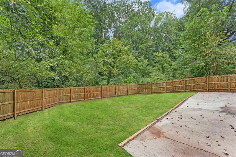 2779 Dale Creek Drive NW