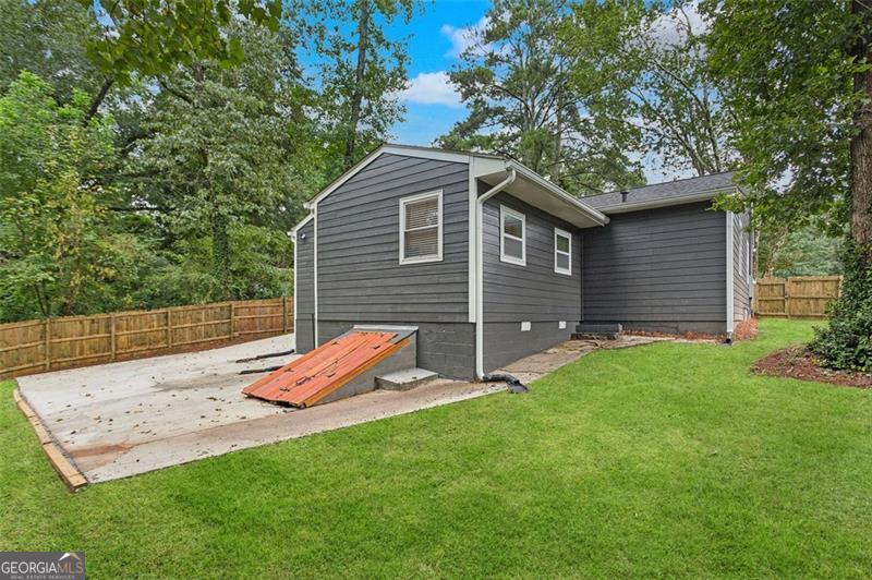 2779 Dale Creek Drive NW