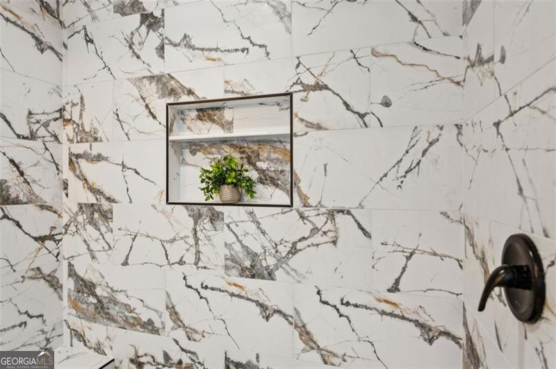 2779 Dale Creek Drive NW