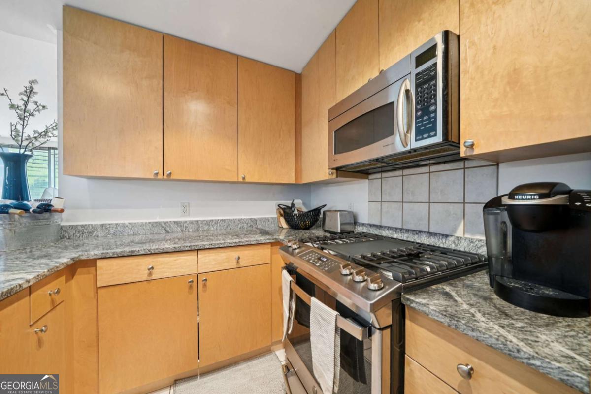 3338 Peachtree Road NE # 3006