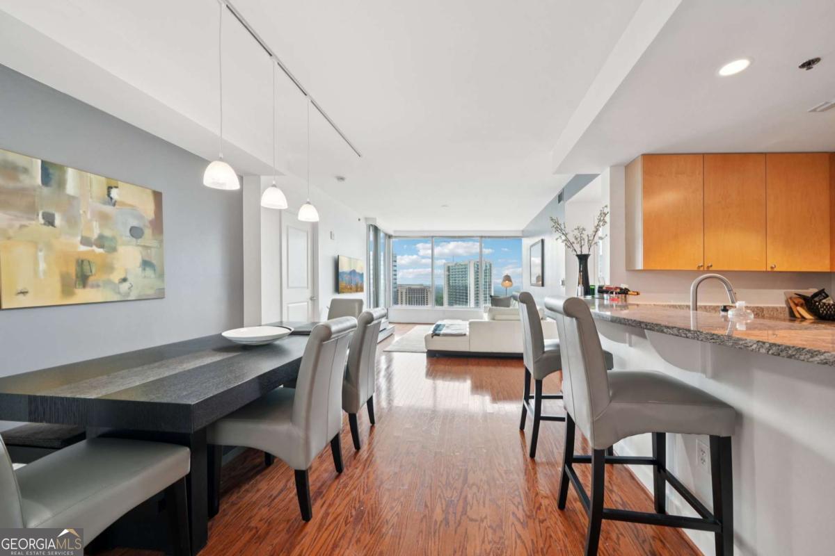 3338 Peachtree Road NE # 3006