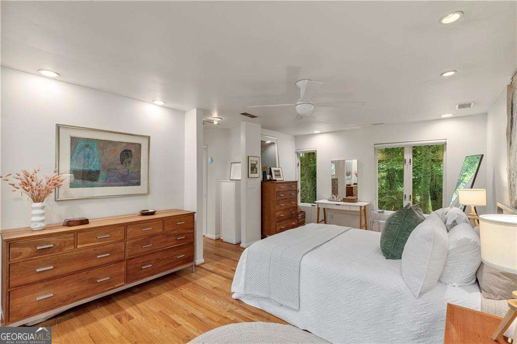 2050 Eldorado Drive NE