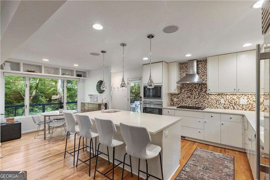 2050 Eldorado Drive NE