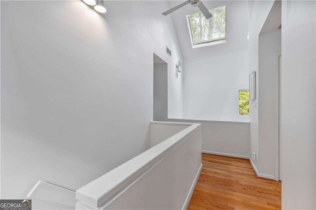 2050 Eldorado Drive NE