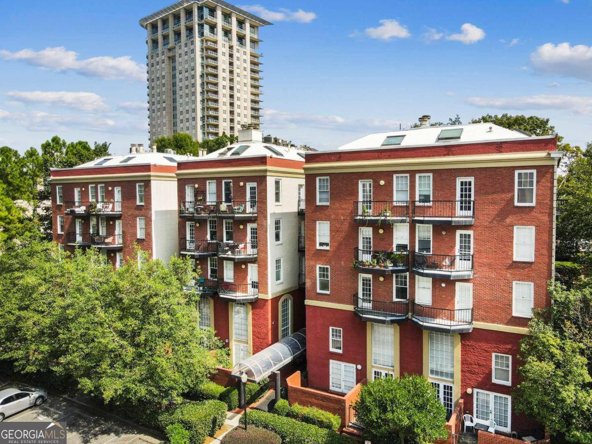 2840 Peachtree Road NW # 312