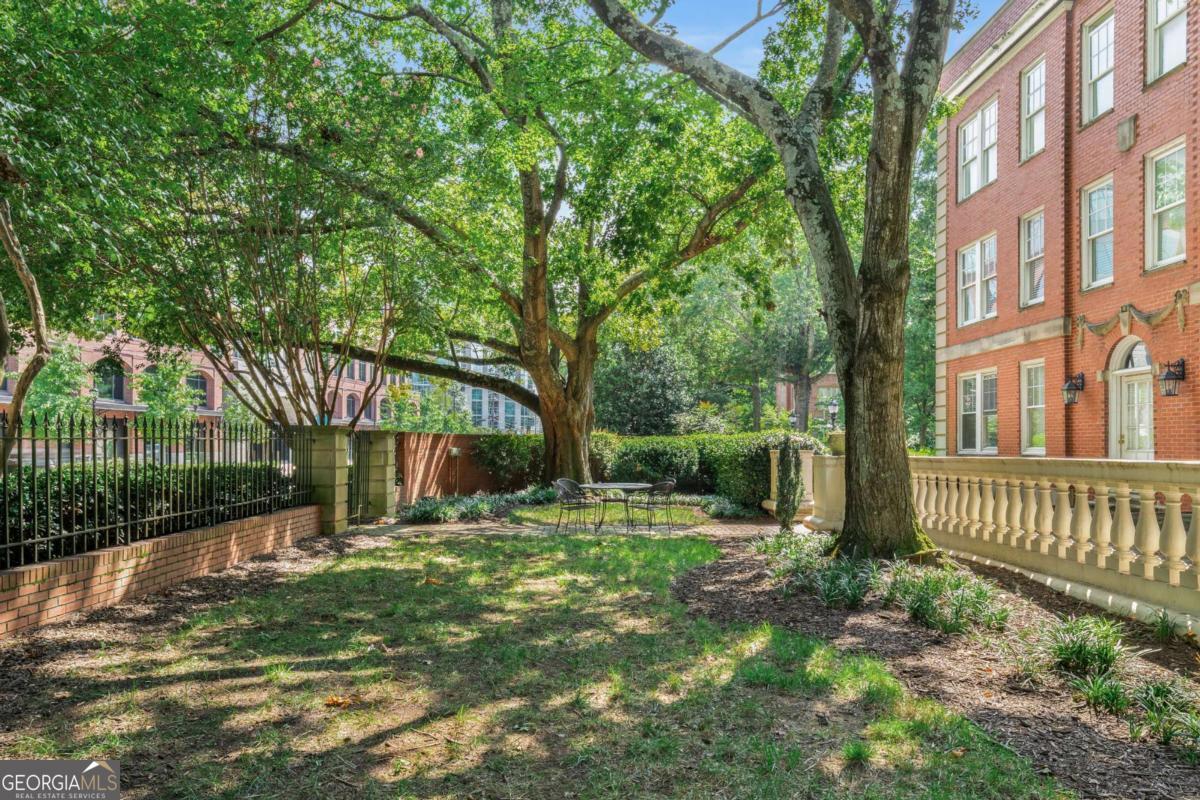 2840 Peachtree Road NW # 312