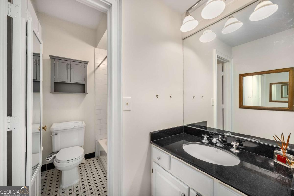 2840 Peachtree Road NW # 312