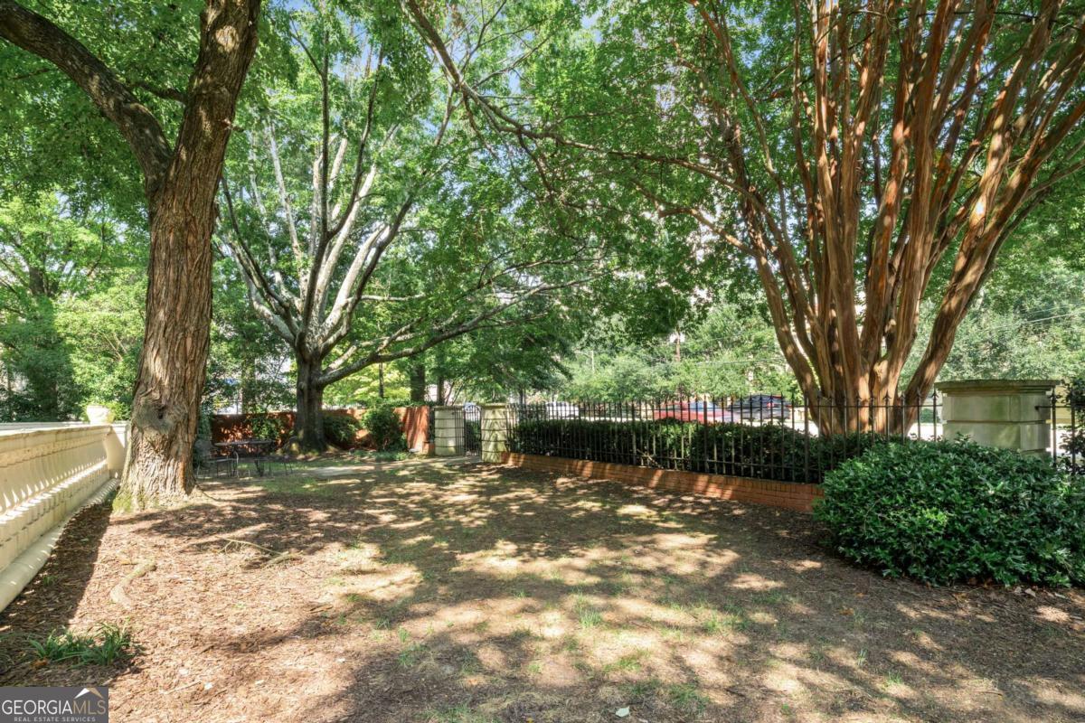 2840 Peachtree Road NW # 312