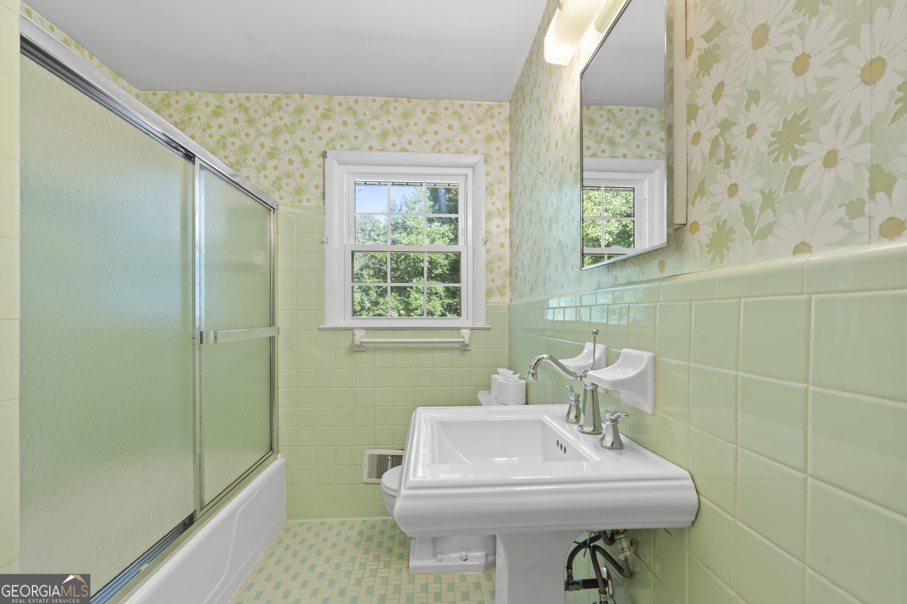 3804 Briarcliff Road NE