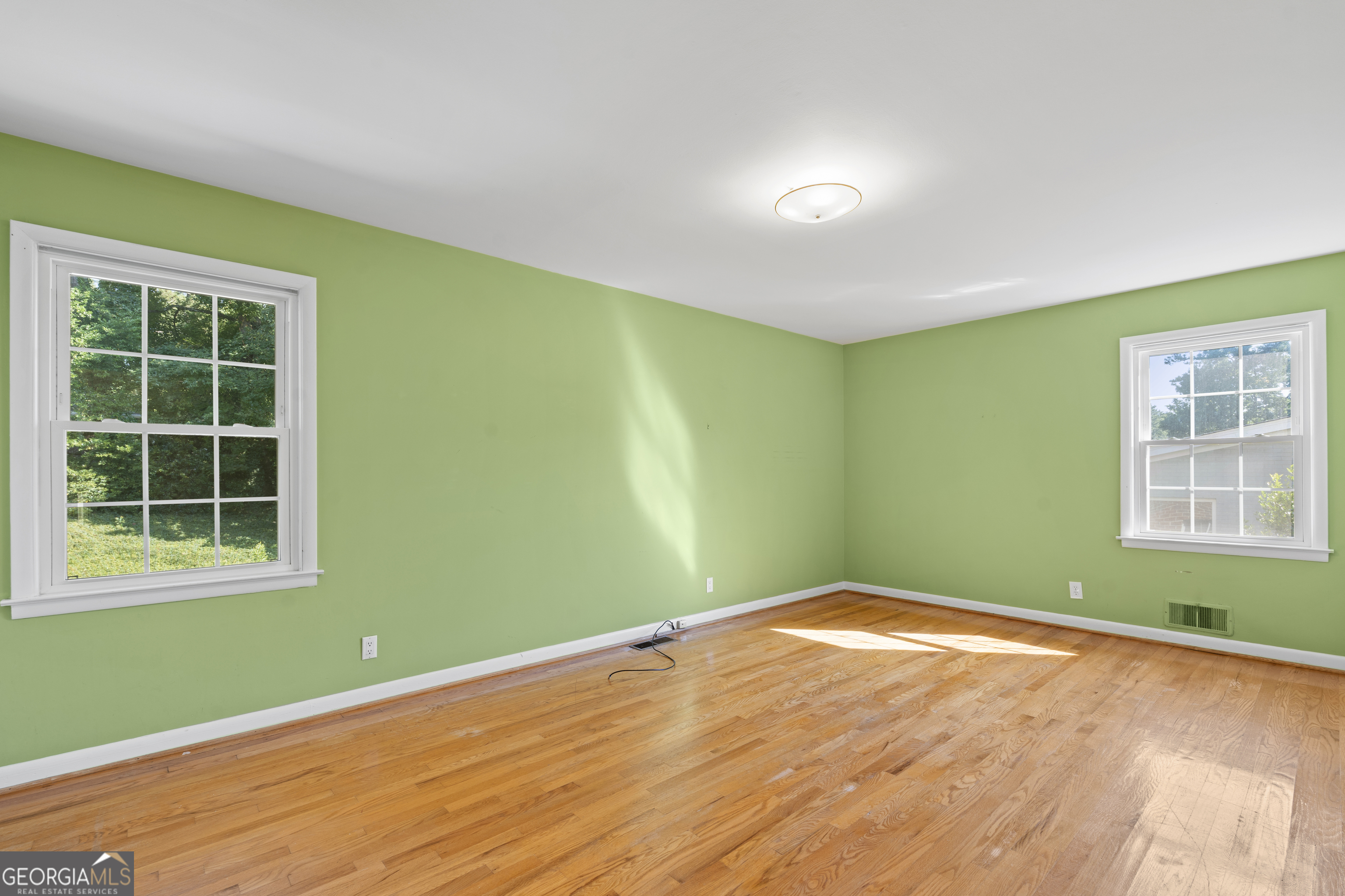 3804 Briarcliff Road NE