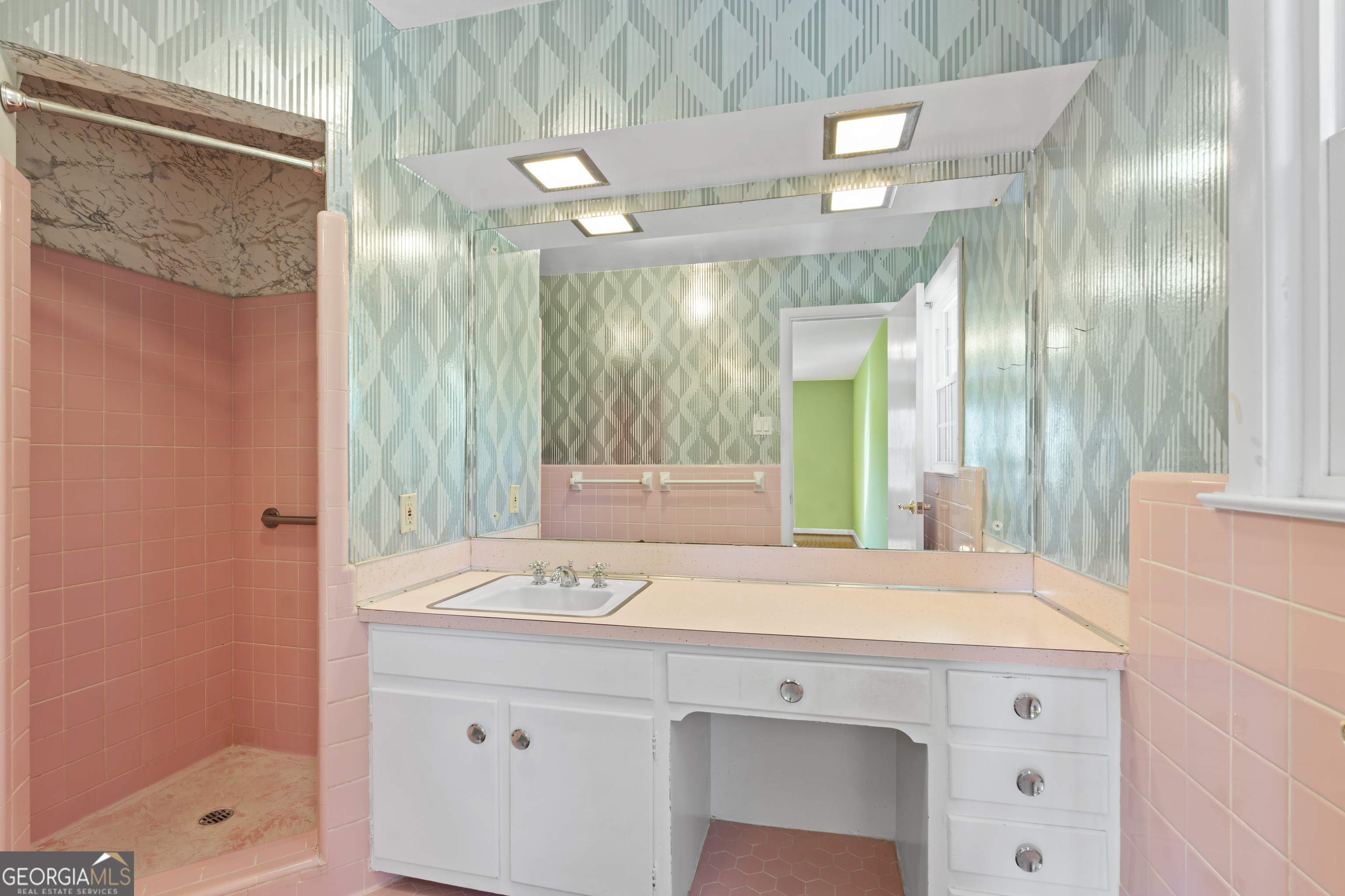 3804 Briarcliff Road NE