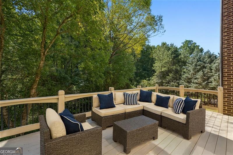 1070 Stonegrove Lane