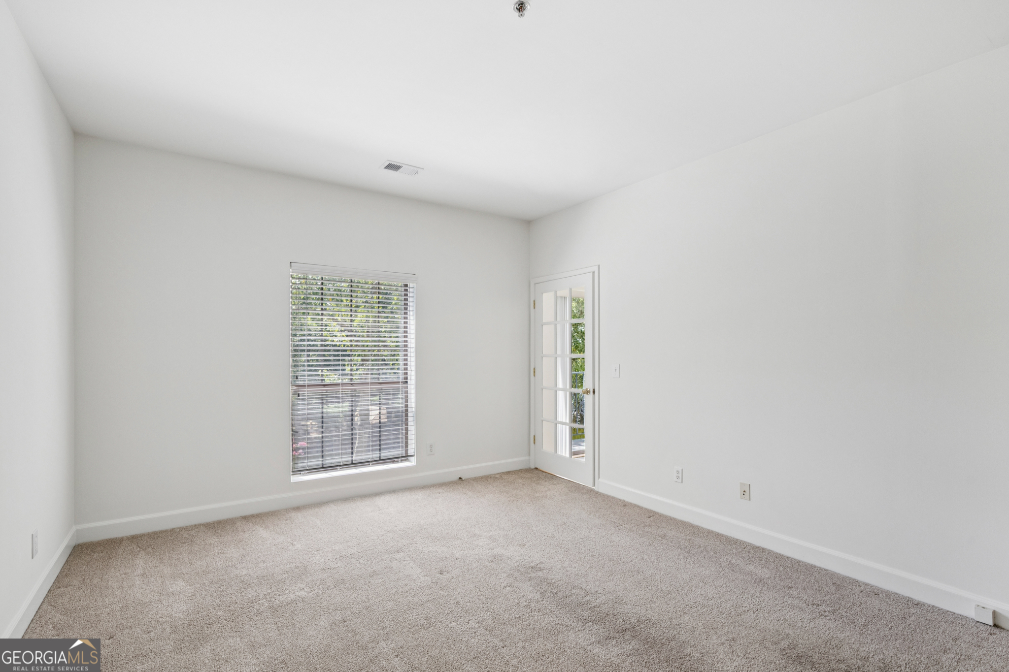 2921 Lenox Road NE # 106