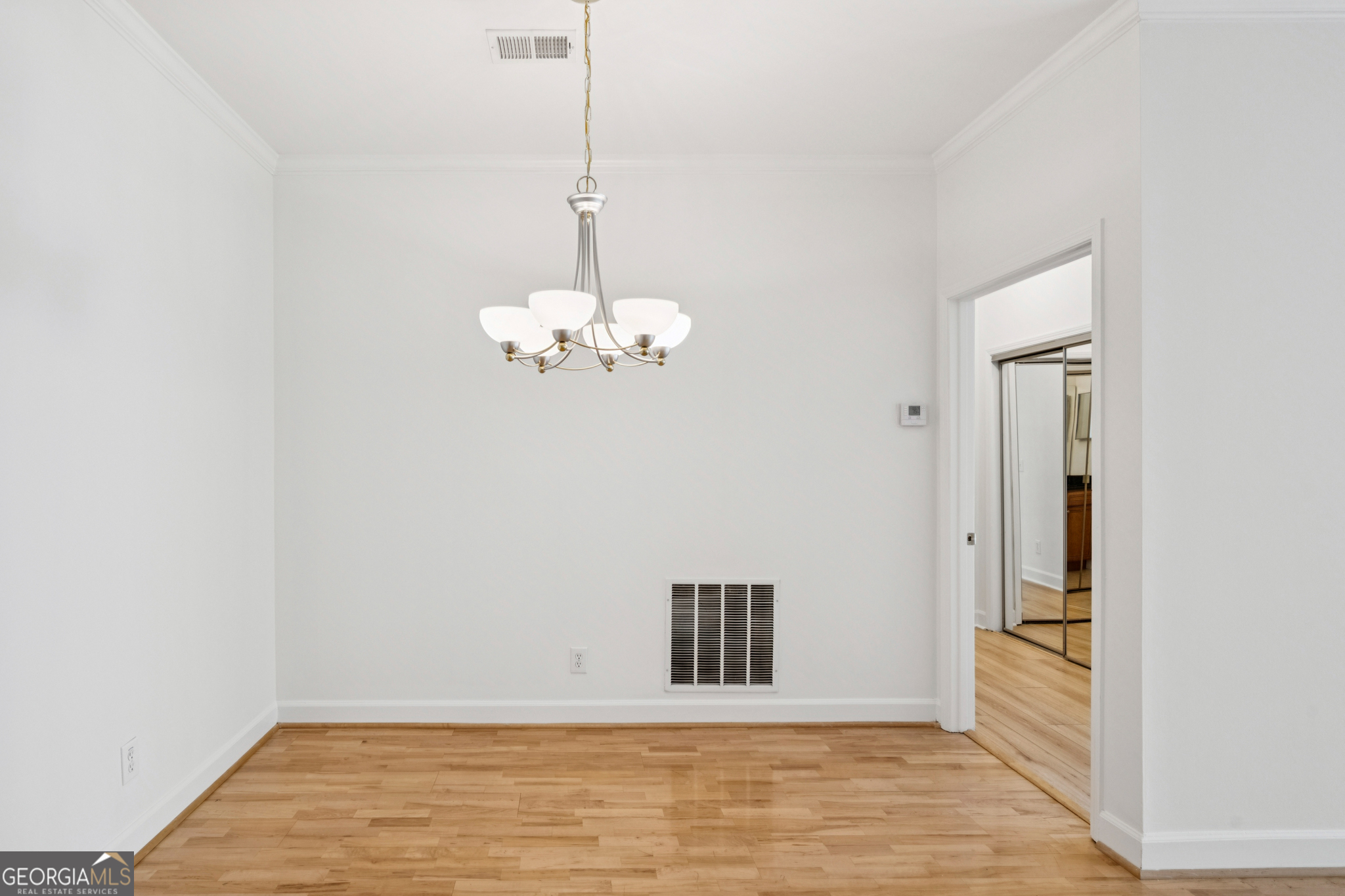 2921 Lenox Road NE # 106