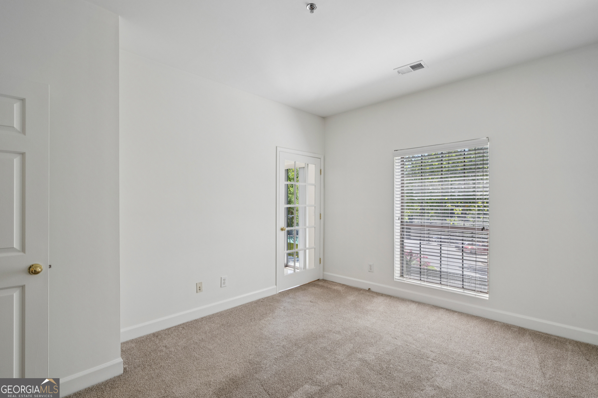 2921 Lenox Road NE # 106